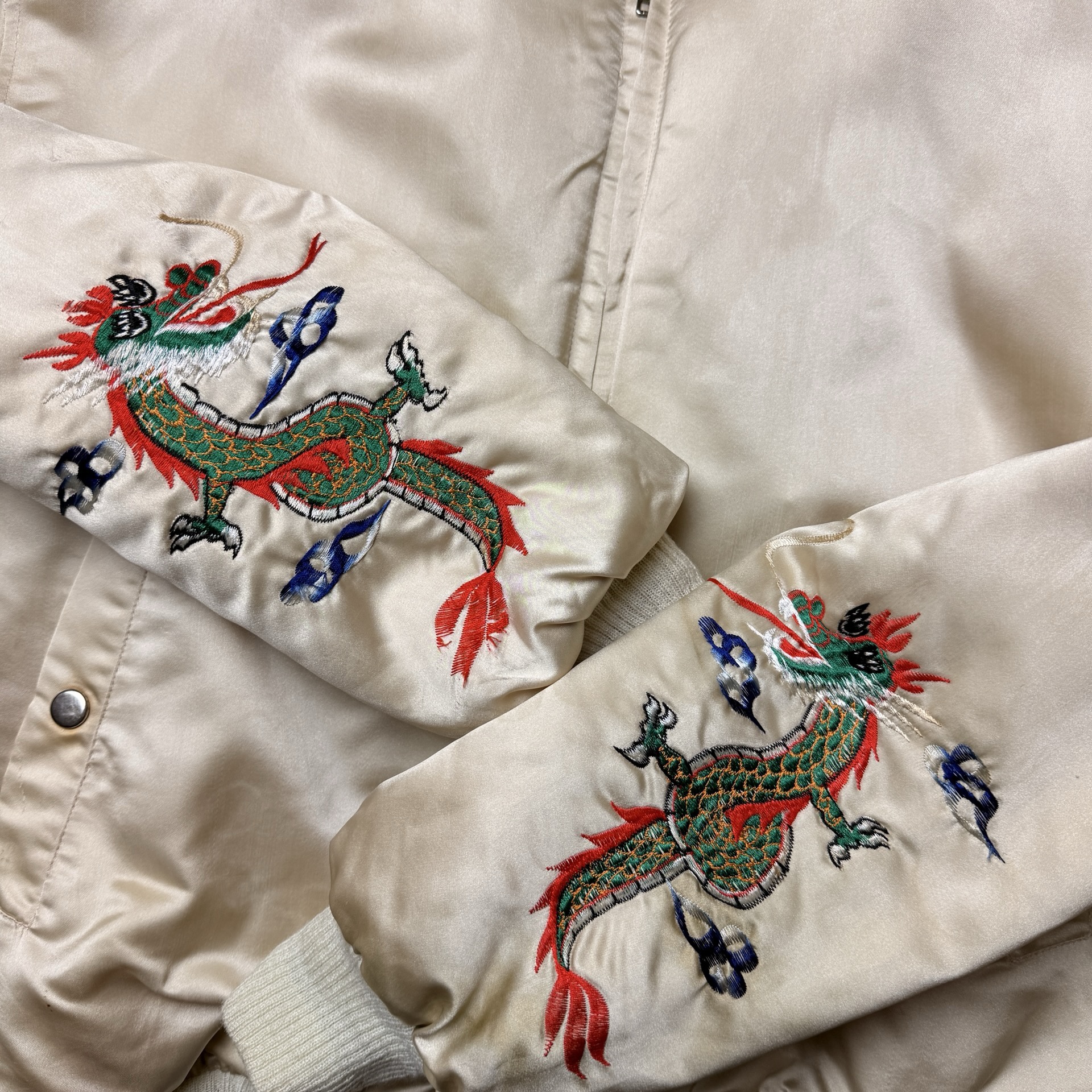VINTAGE SILK SUKAJAN DRAGON EMBROIDERED BOMBER JACKET (C. LATE 1950s–1960s)
