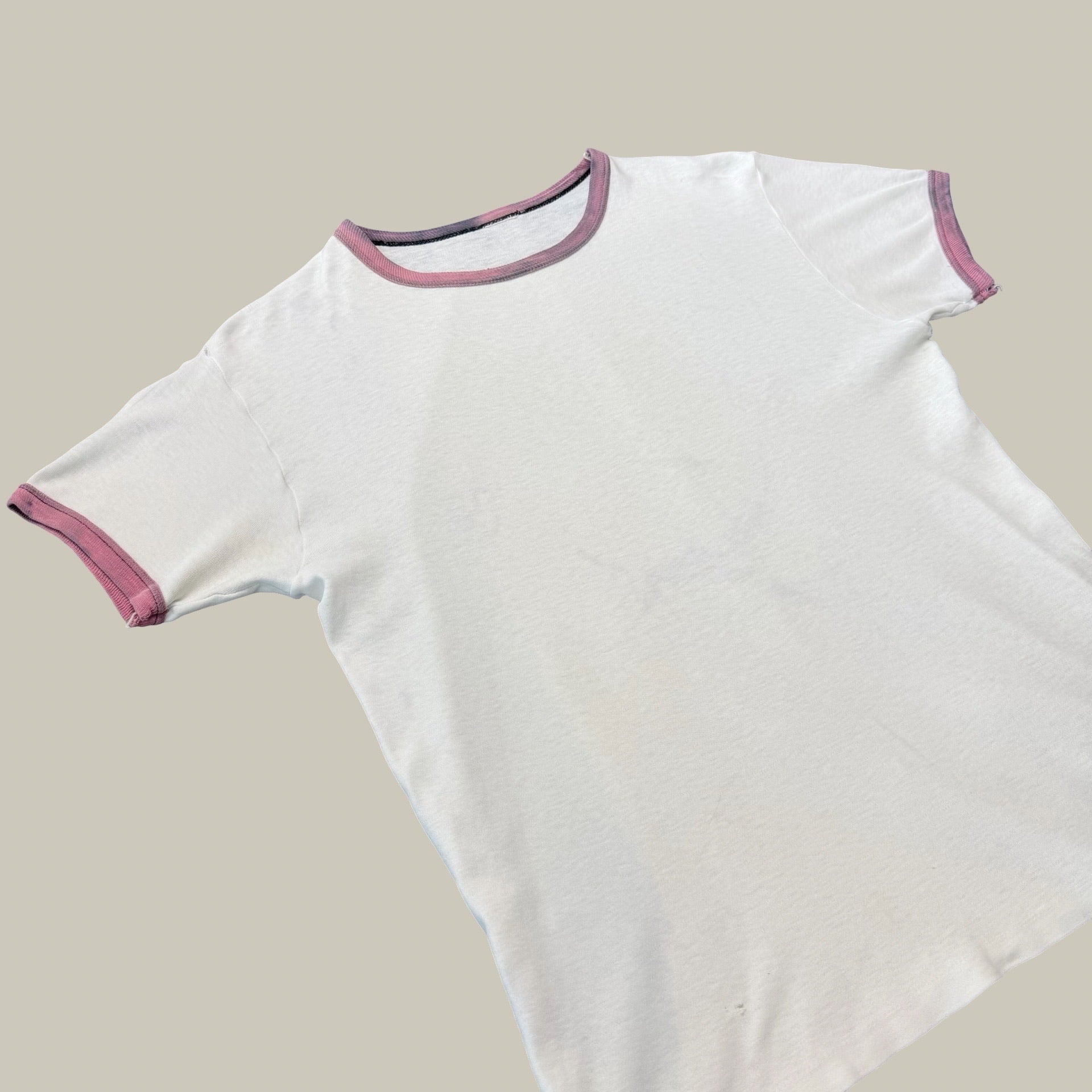 DISTRESSED PURPLE RINGER